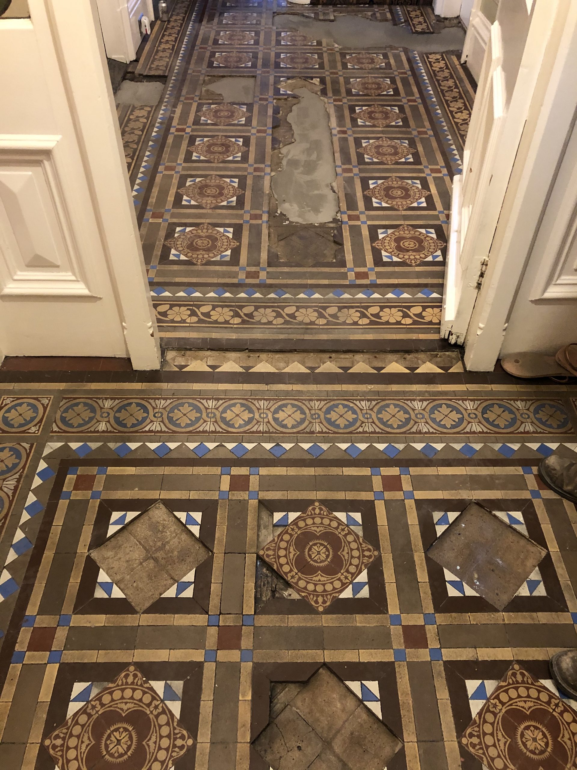 Minton Tile Restoration, Stalybrigde, Greater Manchester Cheshire